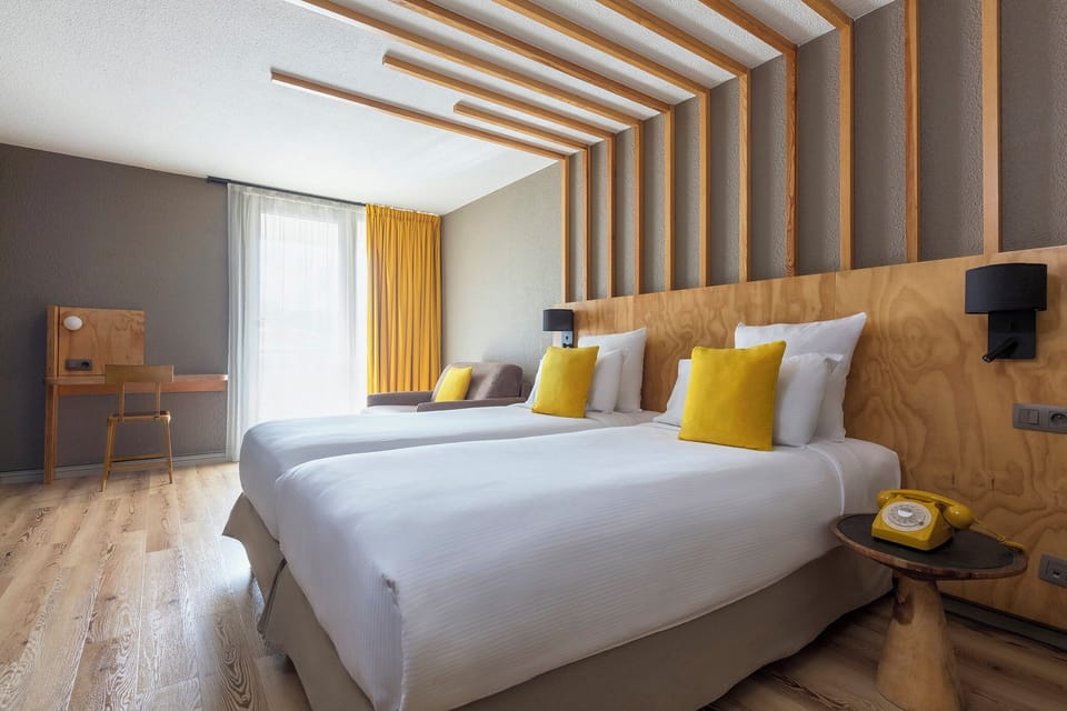 Superior Room Balcony Garden View | Premium bedding, minibar, in-room safe, desk