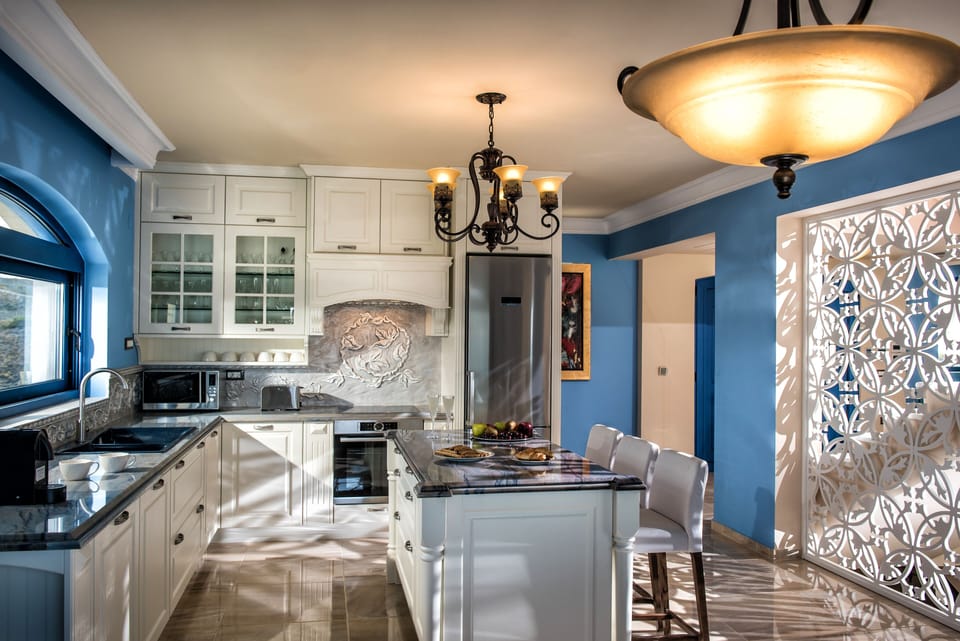 Deluxe Villa, Sea View | Private kitchen | Fridge