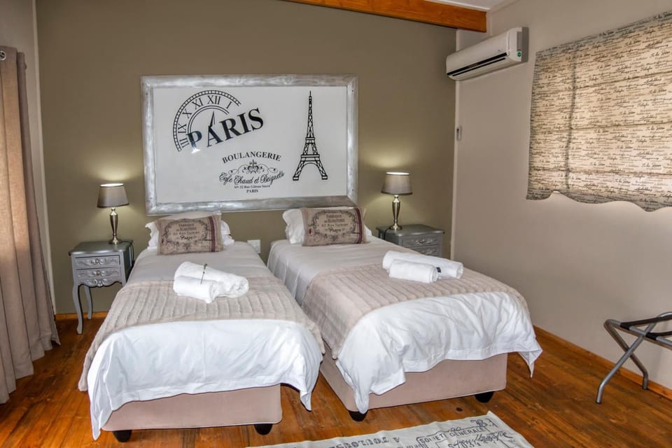 WiFi (free), bed sheets