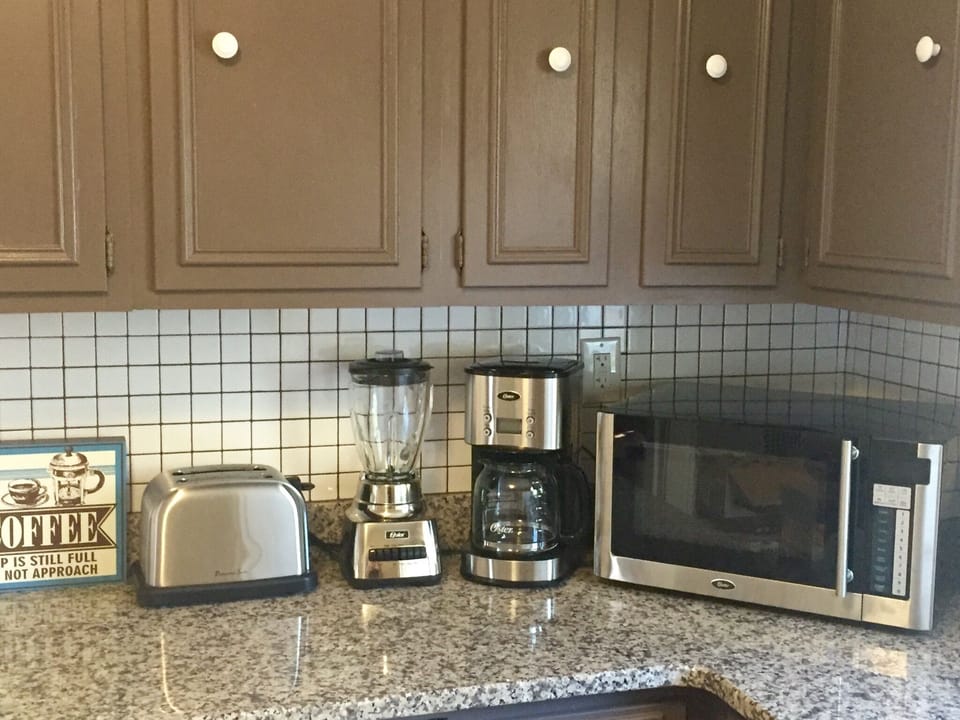 Toaster, blender, coffee maker, and microwave all ready for you!
