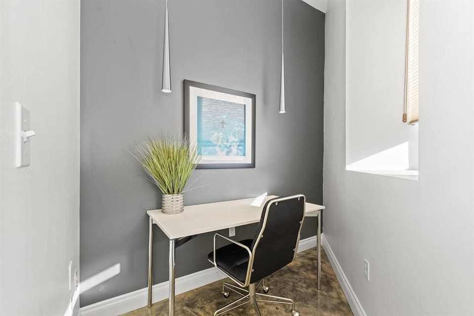 Corner Office