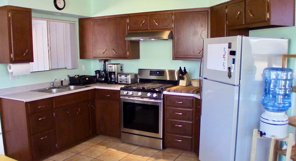 Newly renovated kitchen. New appliances.