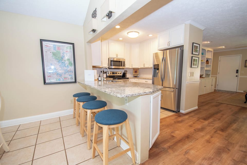  Breakfast bar