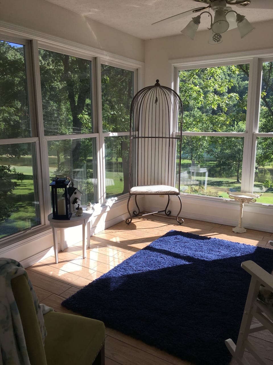 Upstairs Sunroom Pic 3
