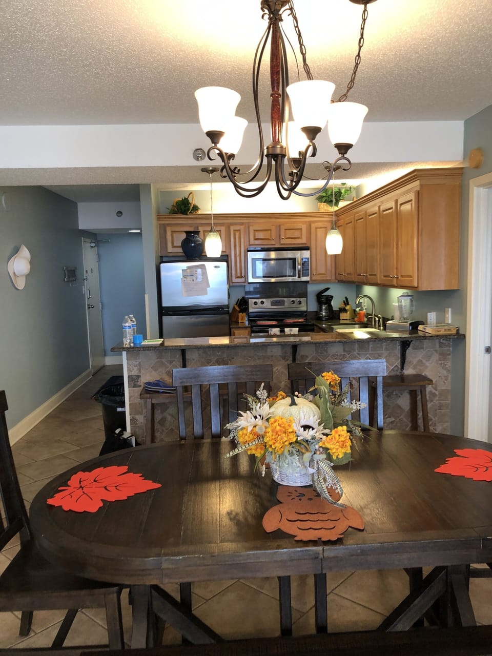 Dining/Kitchen