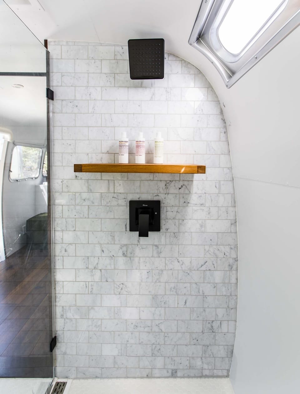 Premium bedding, memory foam beds, in-room safe, free WiFi