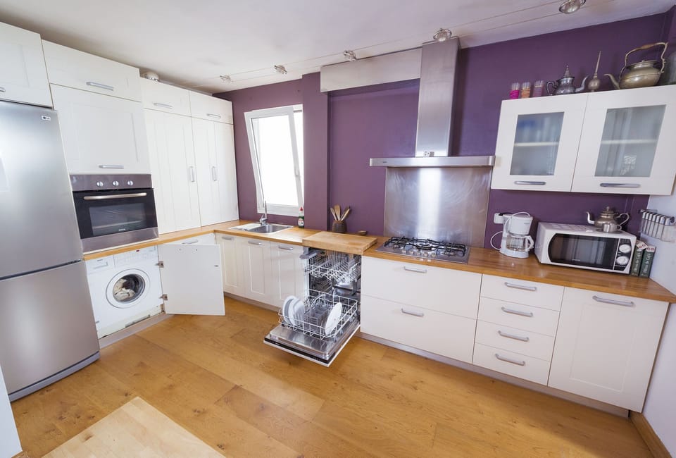Large fully equipped kitchen