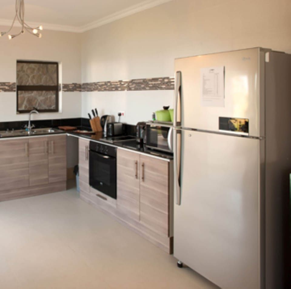 Villa 180 | Private kitchen | Espresso maker, electric kettle