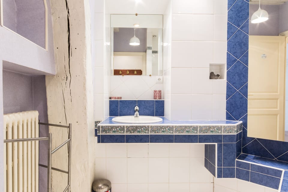 One of the two bathrooms with a jacuzzi tub