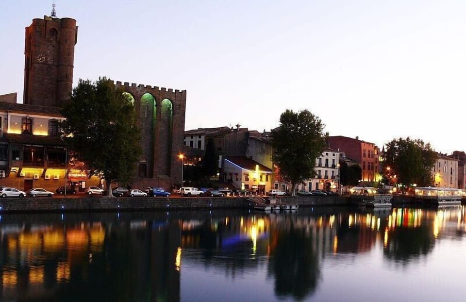 AGDE by night