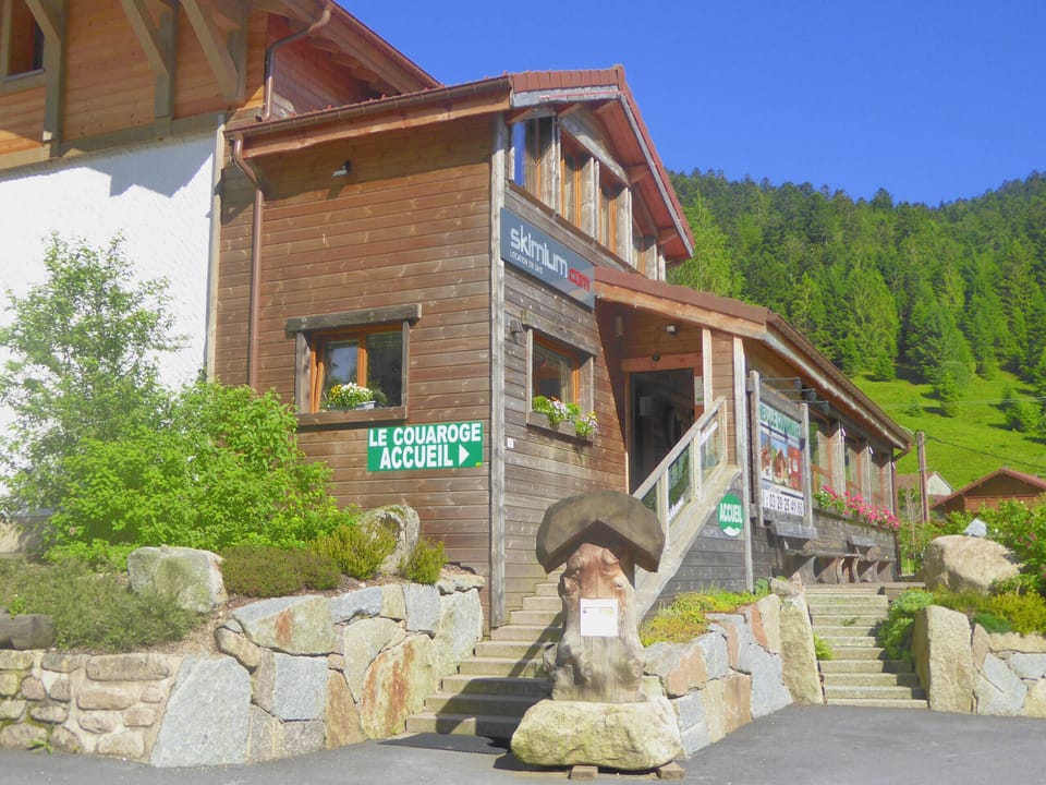 Résidence locations appartements activités Babyfoot ping pong VAE skimium La Bresse Vosges