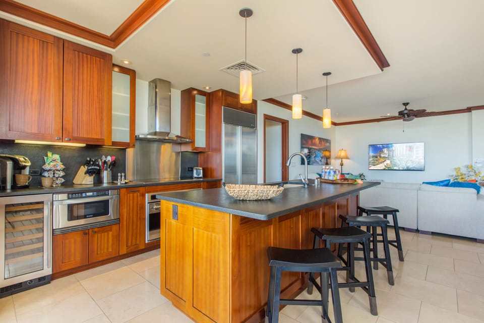 Gourmet Kitchen that is fully stocked with all the extras of home