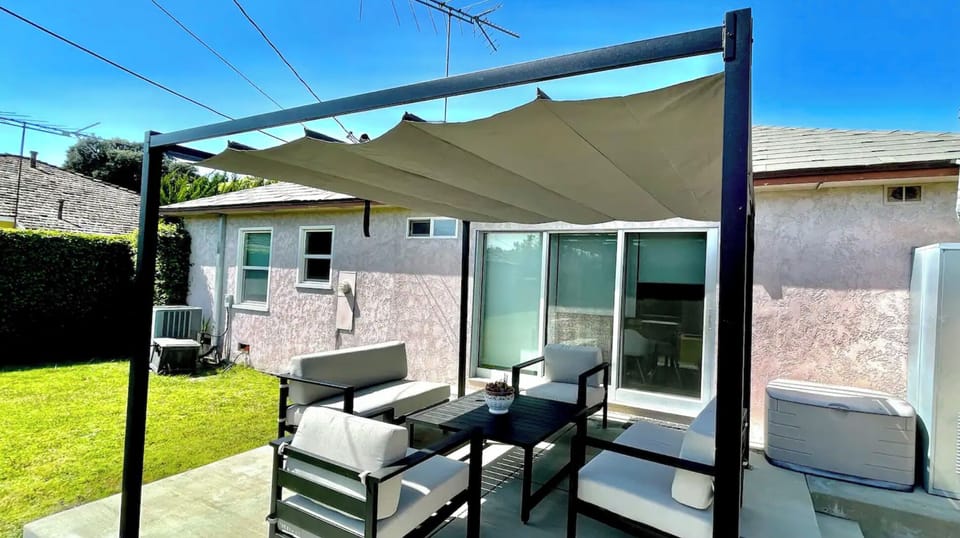 Pergola (full shade)