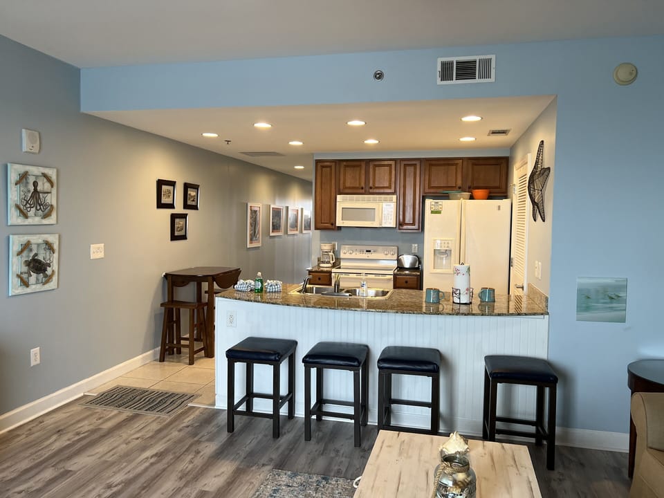 The kitchen and dining seating 
