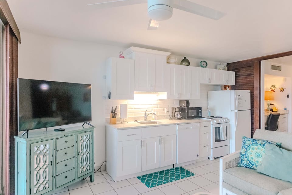Fully stocked kitchen