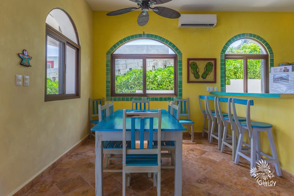 Dining area seats 12
