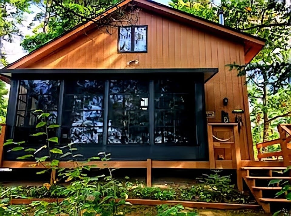Peaceful Northwoods cabin on a quiet lake with cozy charm and lake views.