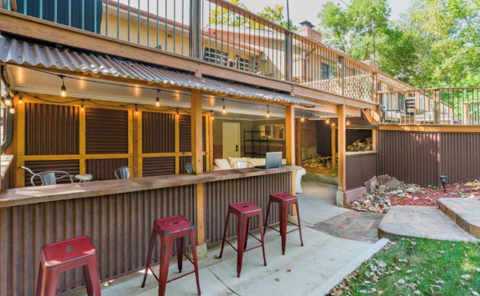 Outdoor bar and 420 smoking area
