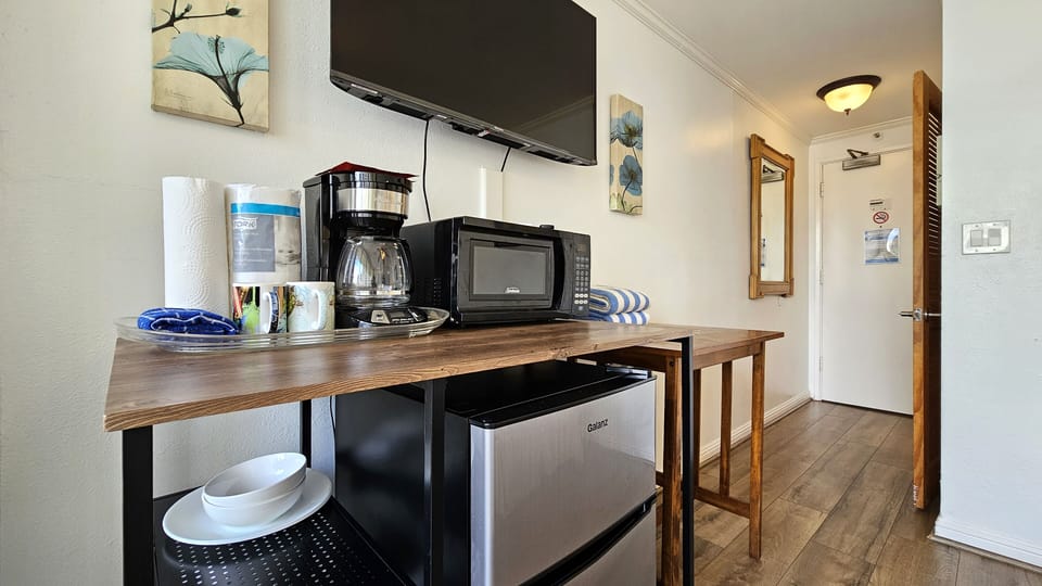 kitchenette