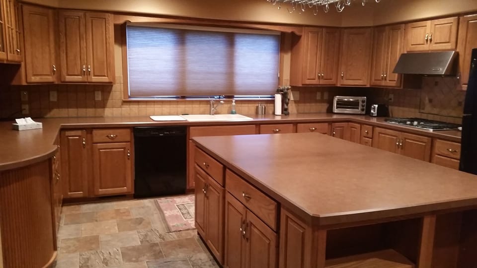 Fully equipped spacious custom kitchen