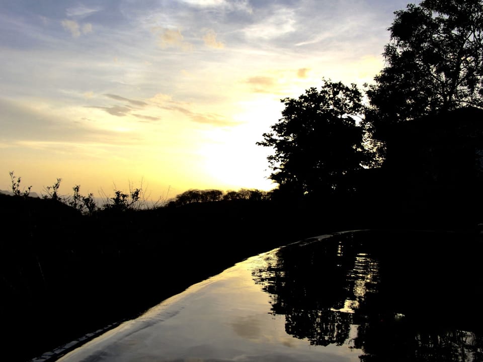 Sunset in the pool.