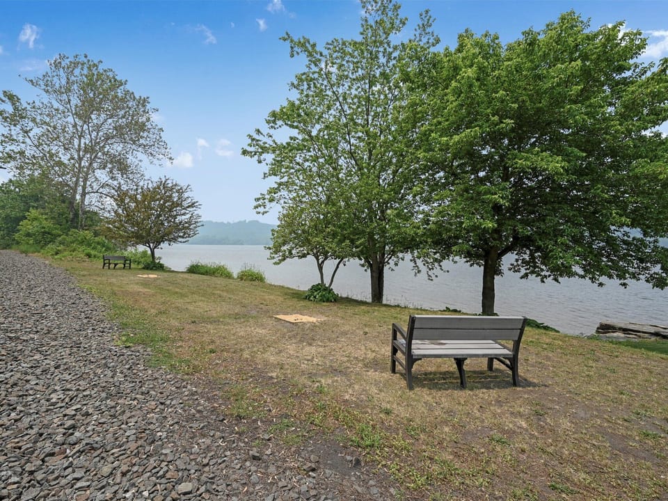 Horseshoe pit at the lake.
Yard area is the shared space for the whole property.