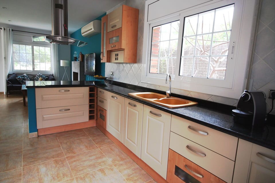 Open concept kitchen