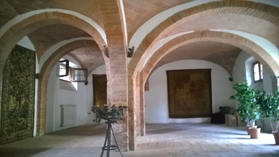arches hall