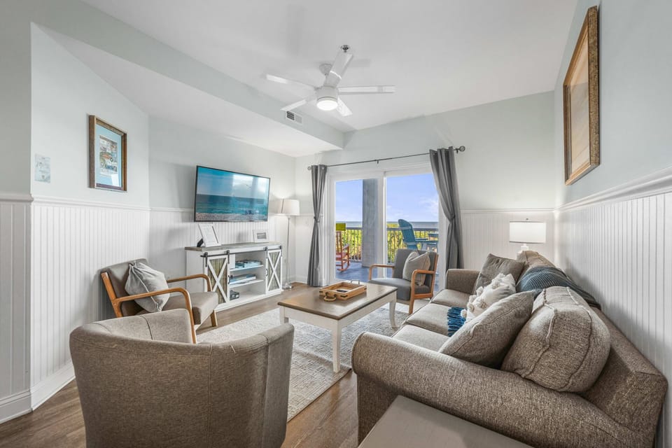Living Room | Sand Dollar | 102 Oceanview | 1116 Ocean Blvd, Isle of Palms, SC | IOP Escapes