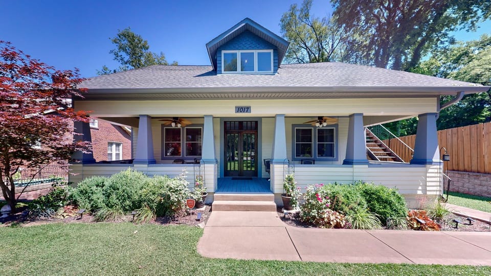 Welcome to your 1930s bungalow in East Nashville w/huge front porch sitting area