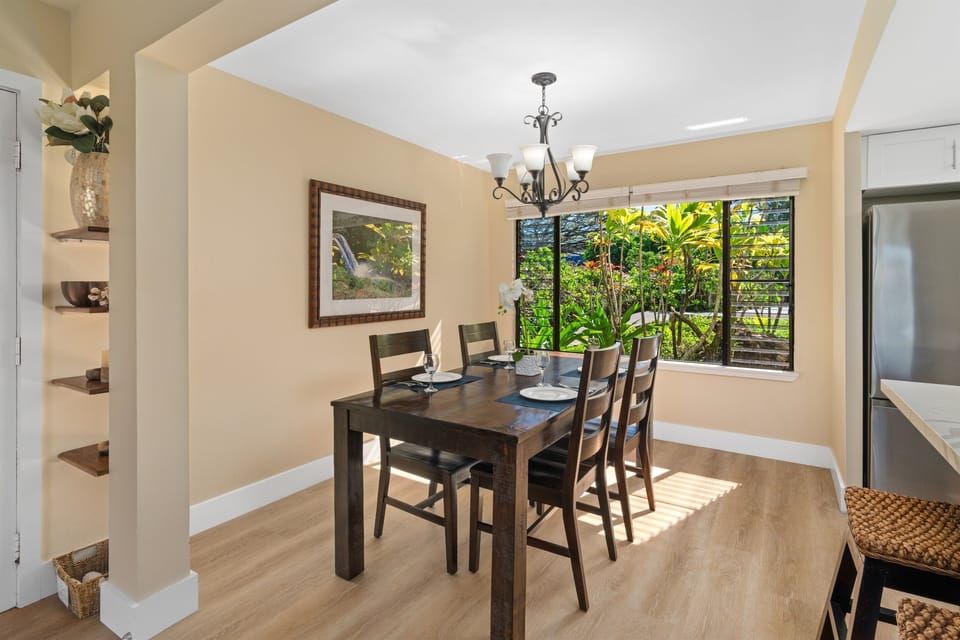 Full Dining Room
