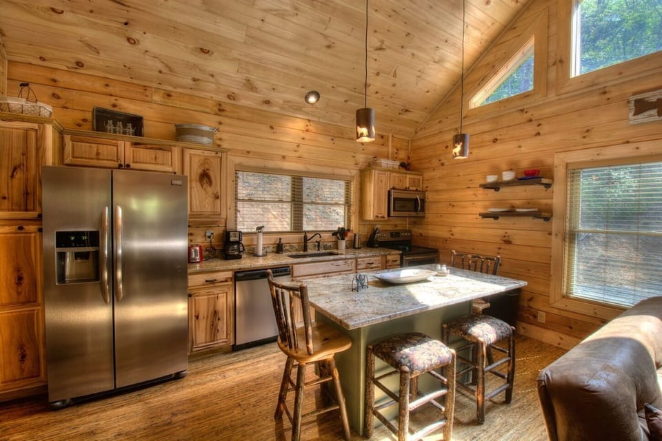 Fully equipped kitchen