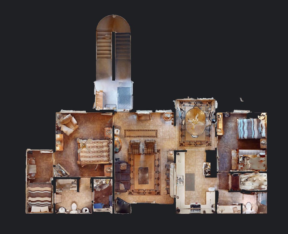 "Floor Plan" View of the  Royal Queen Suite.  