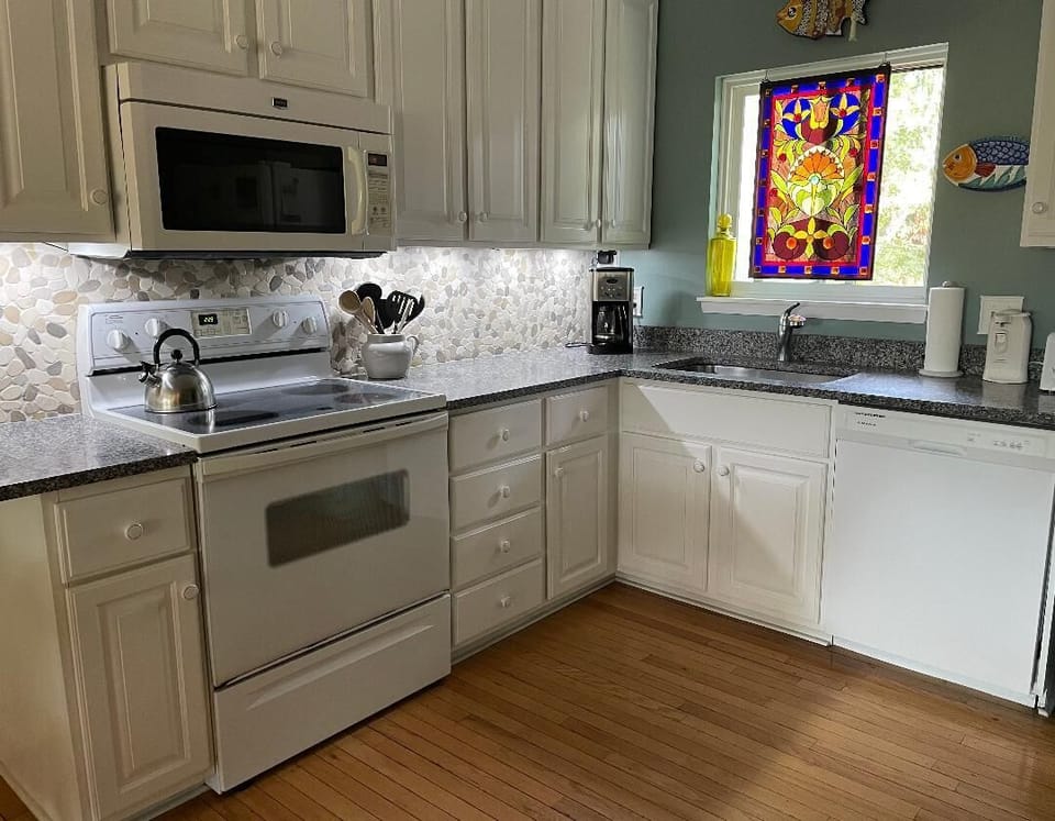 Bright with plenty of counter space.