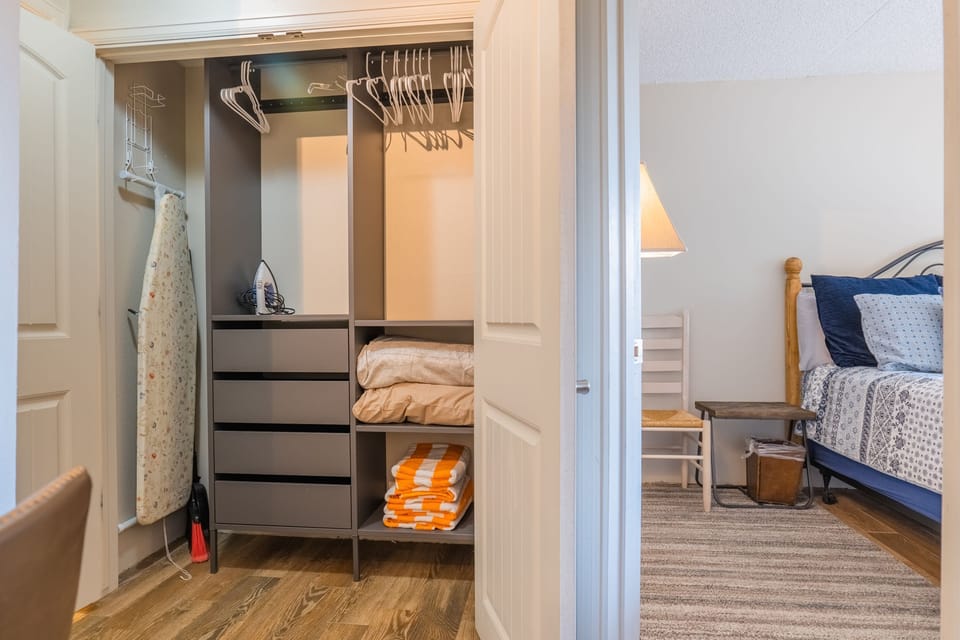 Closet organizer so you can unpack your suitcase and easily access your clothing