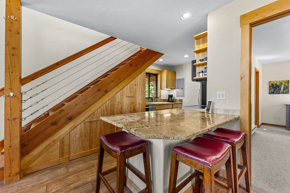 Breakfast Bar