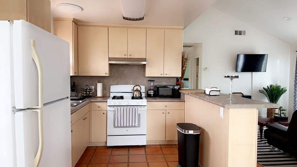 U-shaped Kitchen