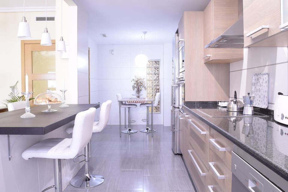 Fully equipped kitchen open concept