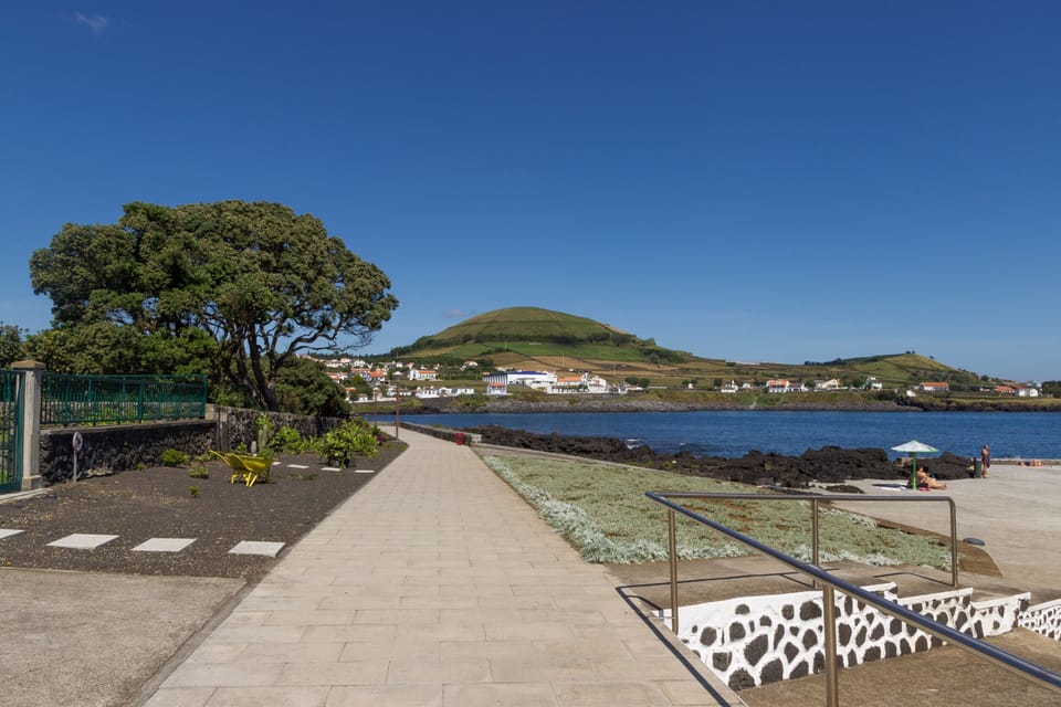 Porto Martins promenade.