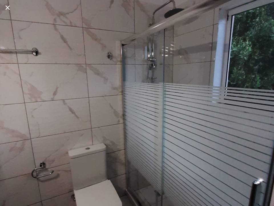 the bathroom of the master bedroom