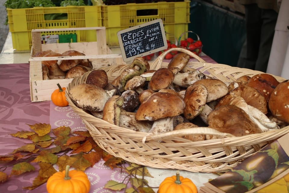 Market in Luchon, twice weekly