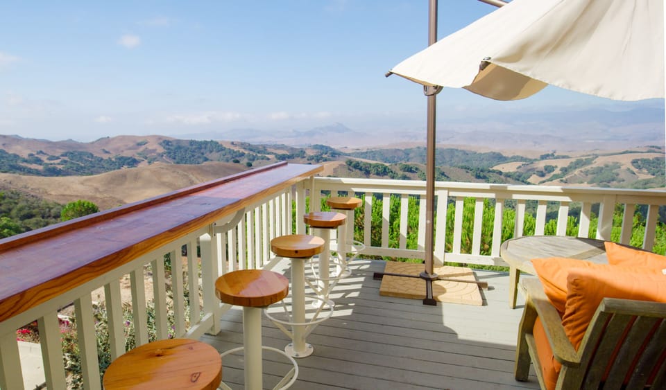 Your Breakfast & Wine Bar - Libations & food for your ocean and mountain view!