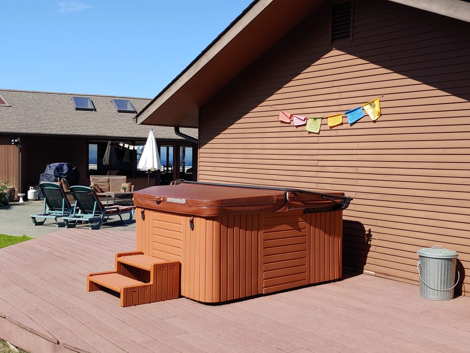 What better way to relax and enjoy the Hot Tub.