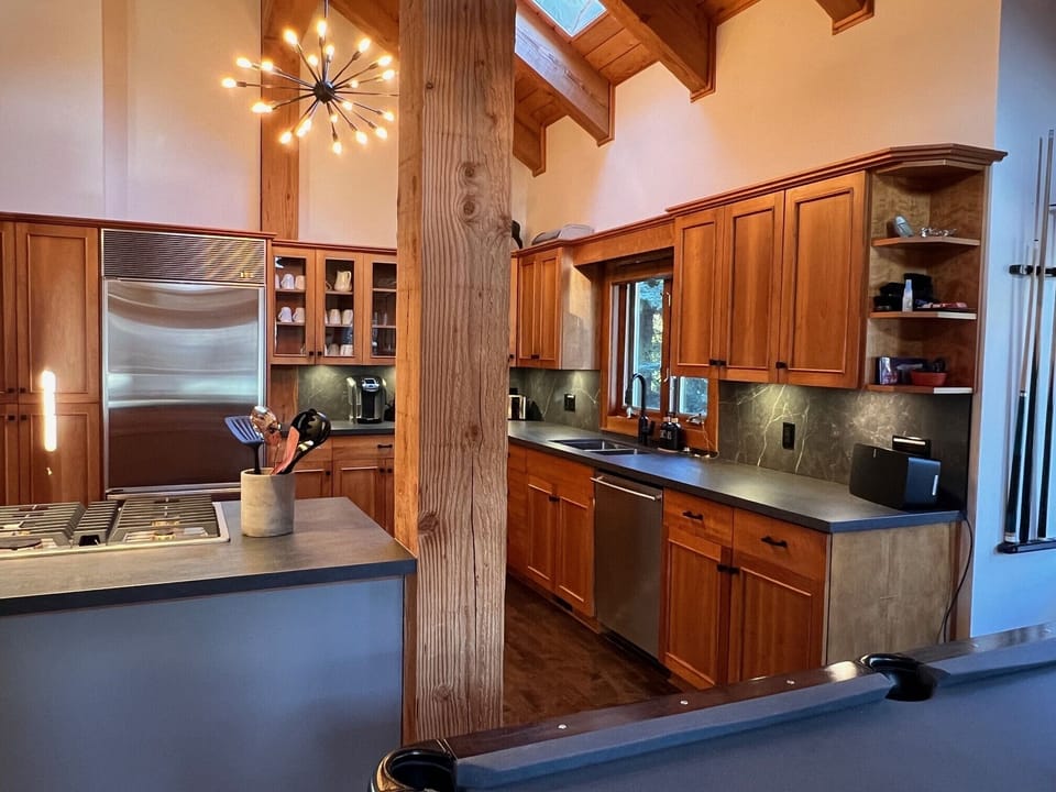 Renovated kitchen - open concept 