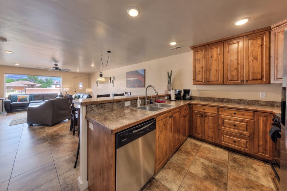 Kitchen Dishwasher