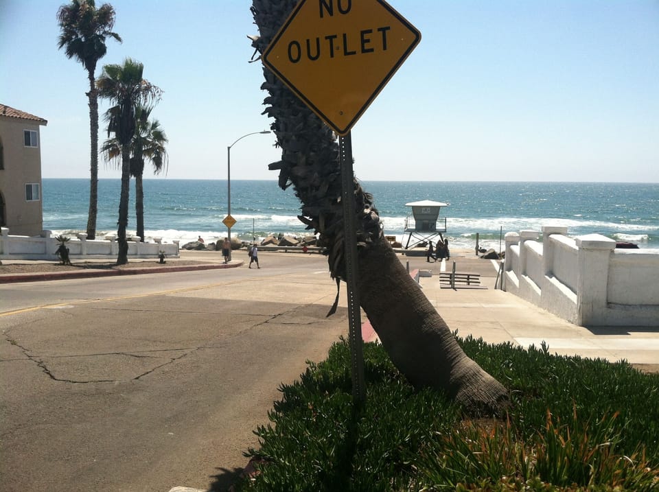 Beach access from Wisconsin Street 2 blocks south
