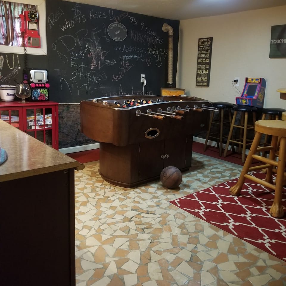 game room