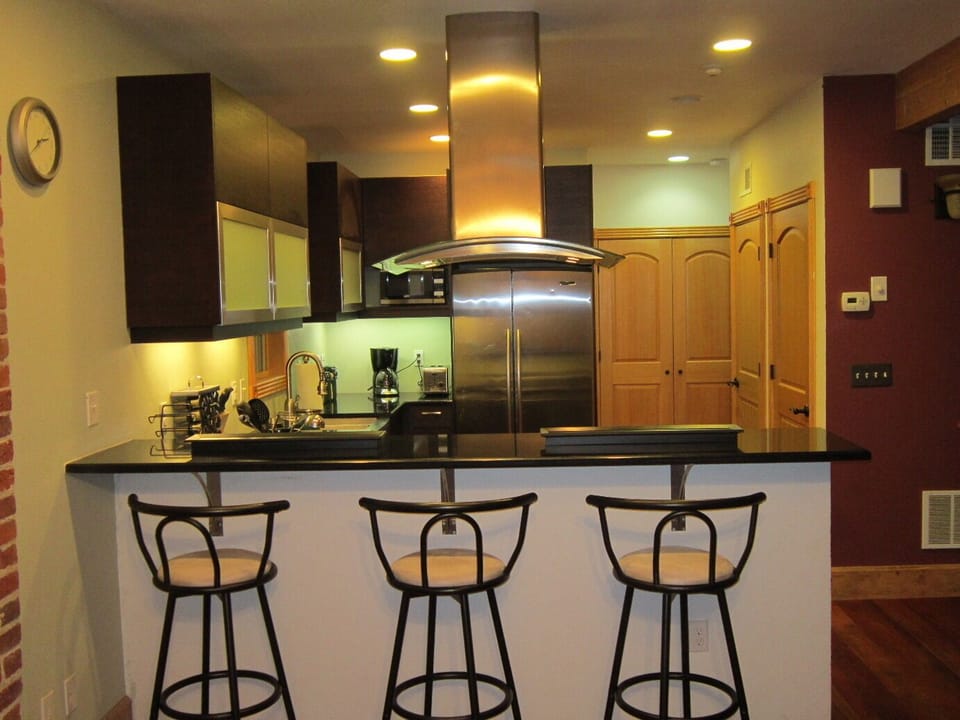 Kitchen Granite Countertop Bar