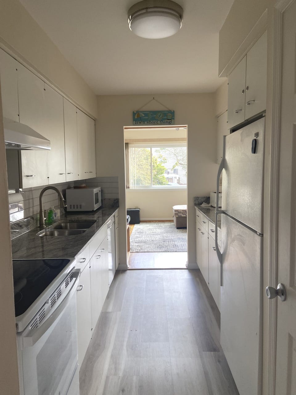 Fully equipped 2024-renovated kitchen with everything you need for family meals