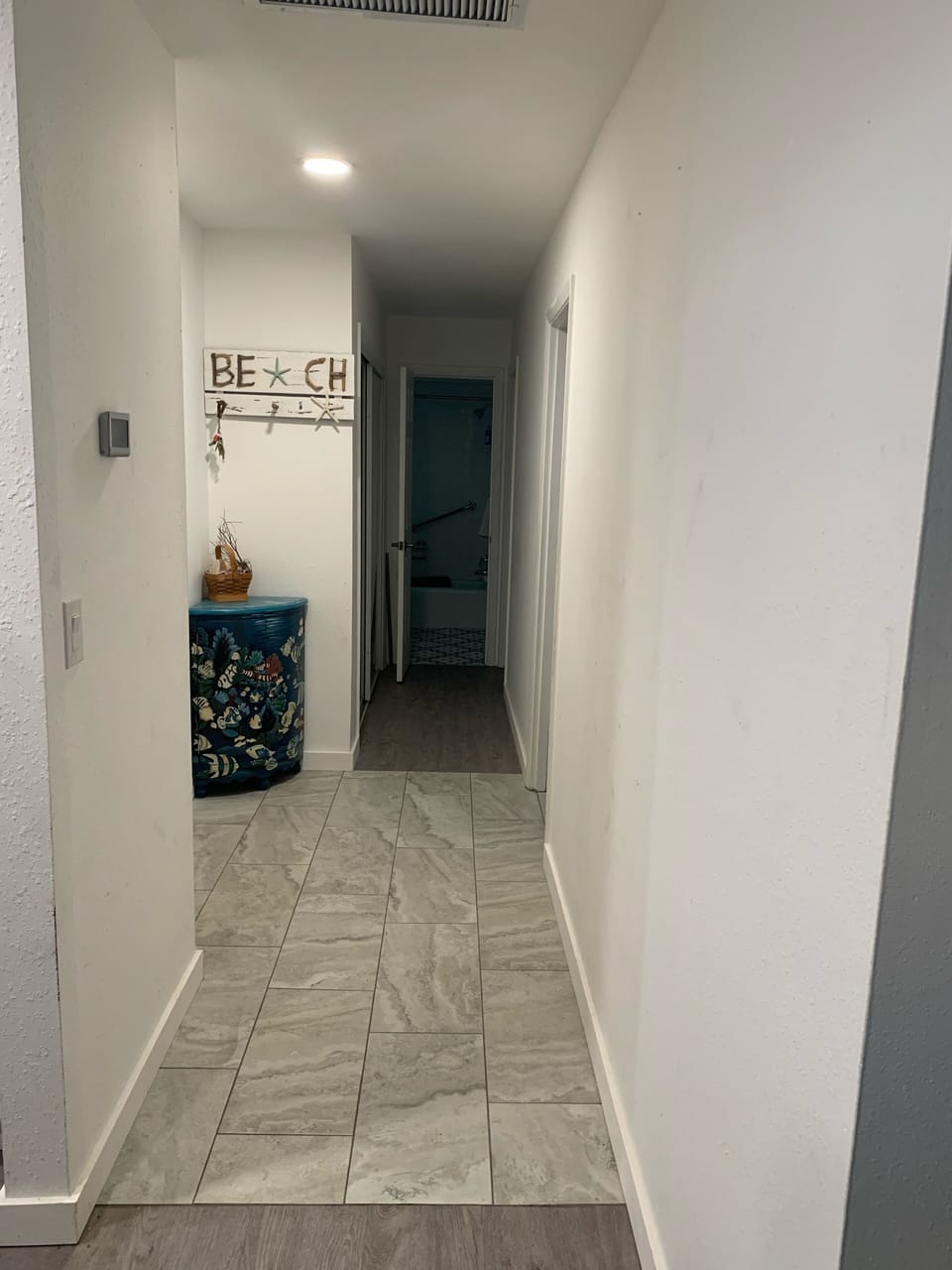 Hallway to bedrooms 